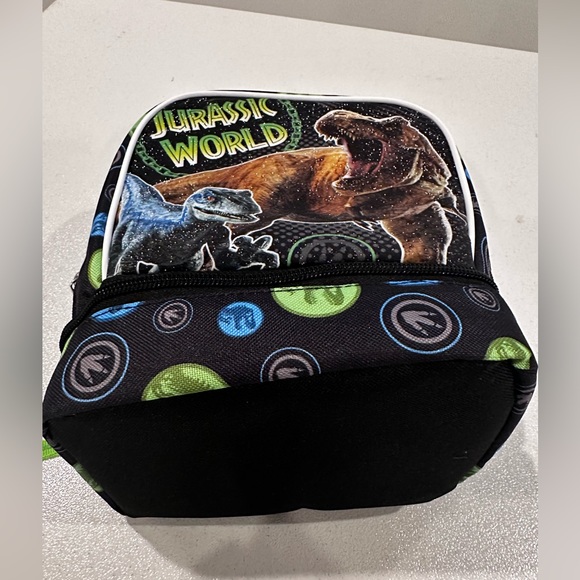 Jurassic World Soft Shell Two compartment lunch box with Handle - NWT - Picture 6 of 9